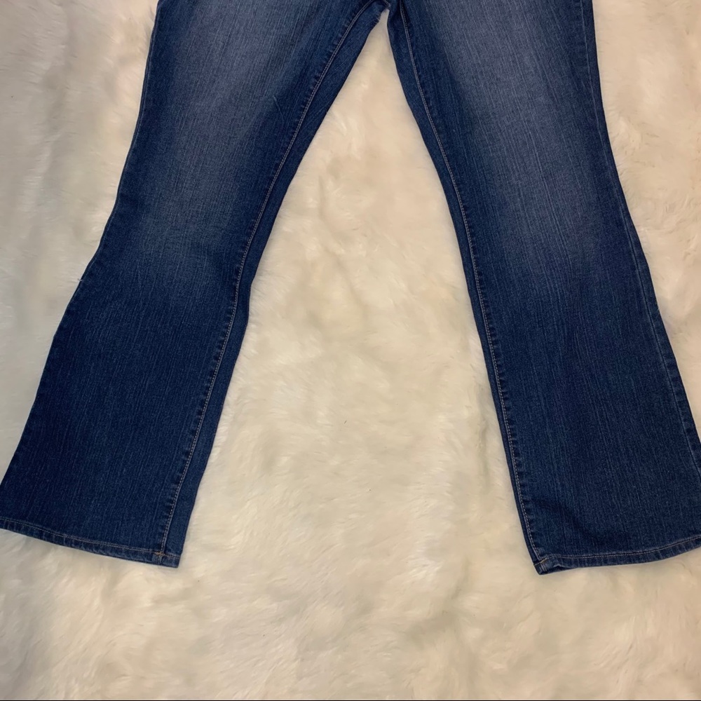 Old Navy “The Flirt” Jeans sz18 long - Picture 4 of 14